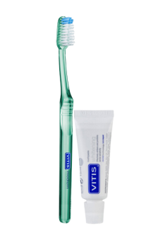 VITIS Medium Tandenborstel met probeertube